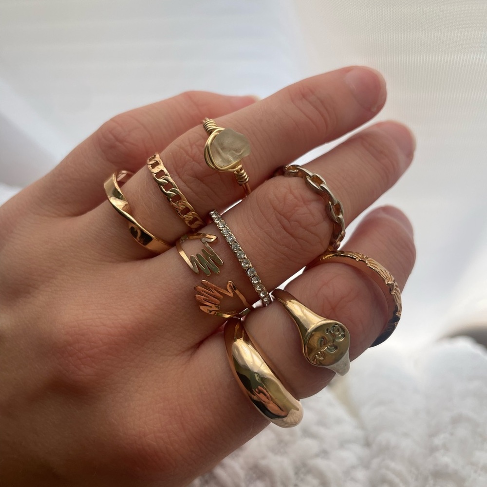 Gold 9 Assorted Misc Rings Size 8 Adjustable Rings